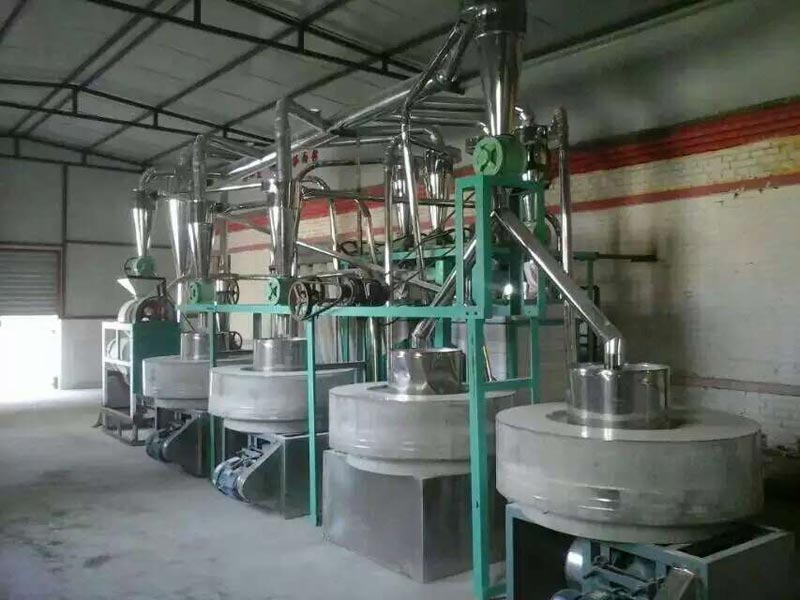 山東石磨面粉機(jī)械廠家